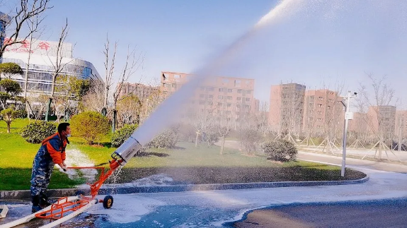 【又見飛雪，飄于智能裝備】手持式、推車式中倍泡沫發(fā)生器（兩款）